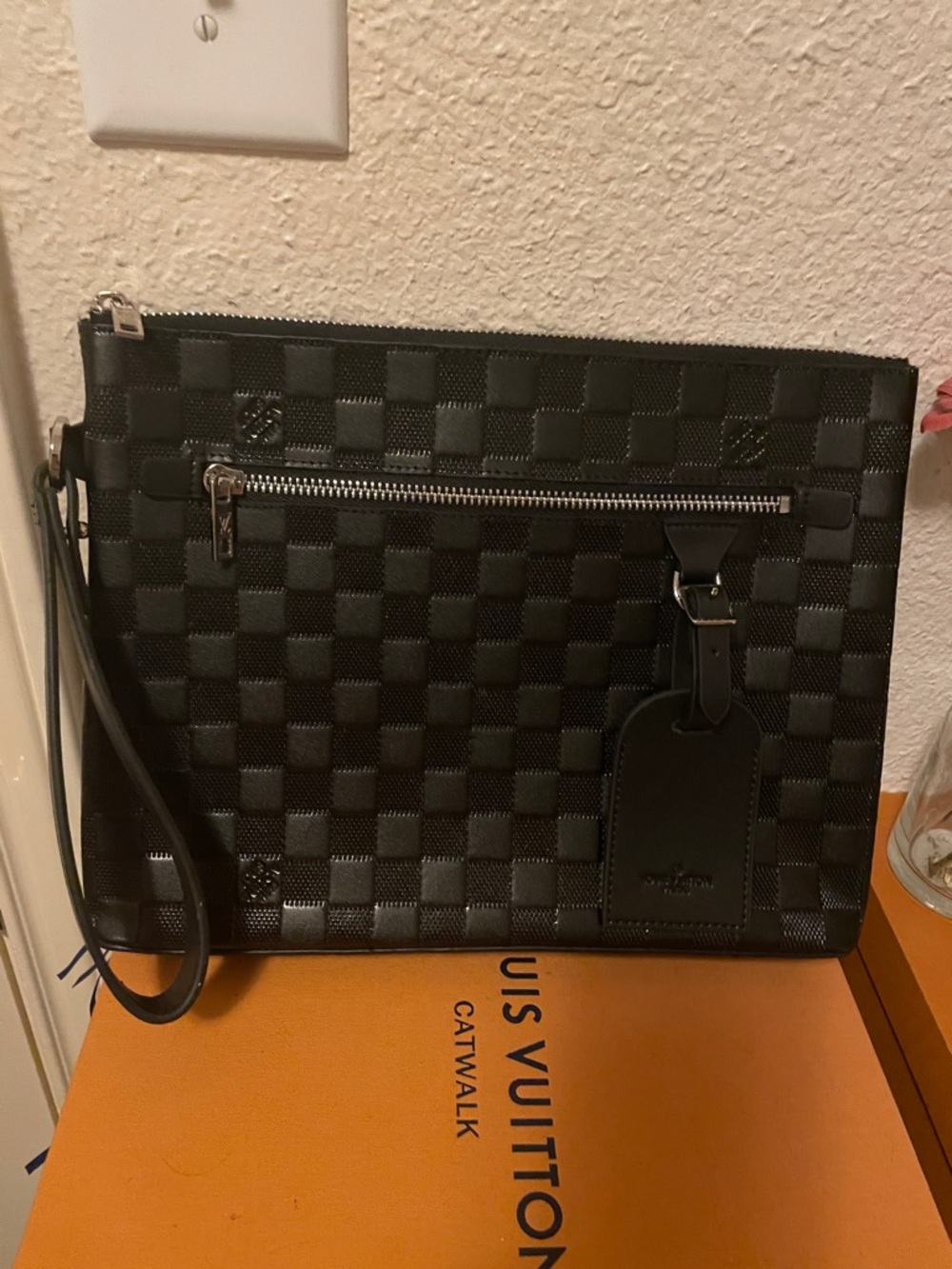 Fashion  Black Damier Graphite Wristlet Clutch. Closet Clearout no returns.